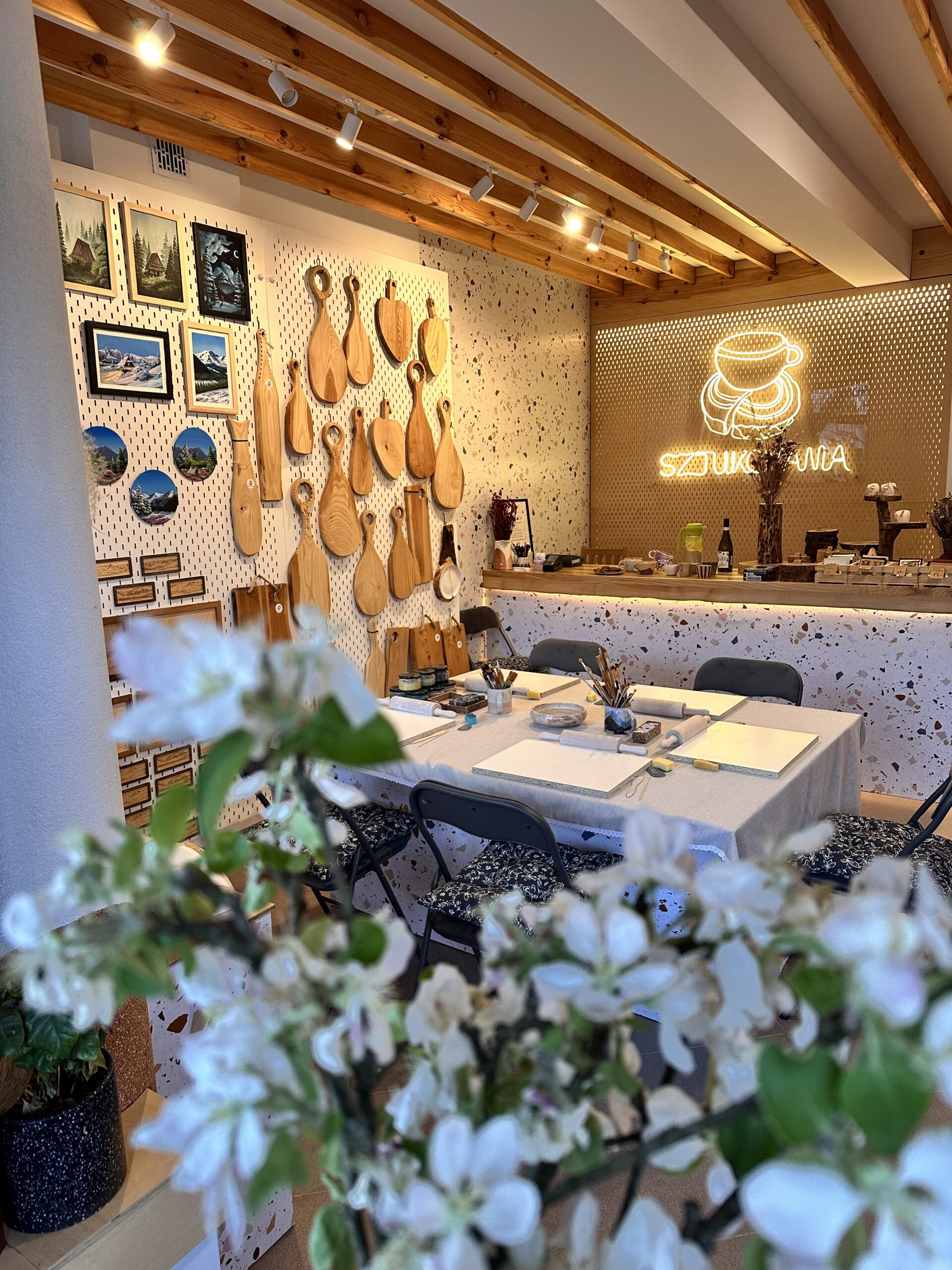 WALENTYNKOWE WARSZTATY CERAMICZNE 13.02 - obrazek 19