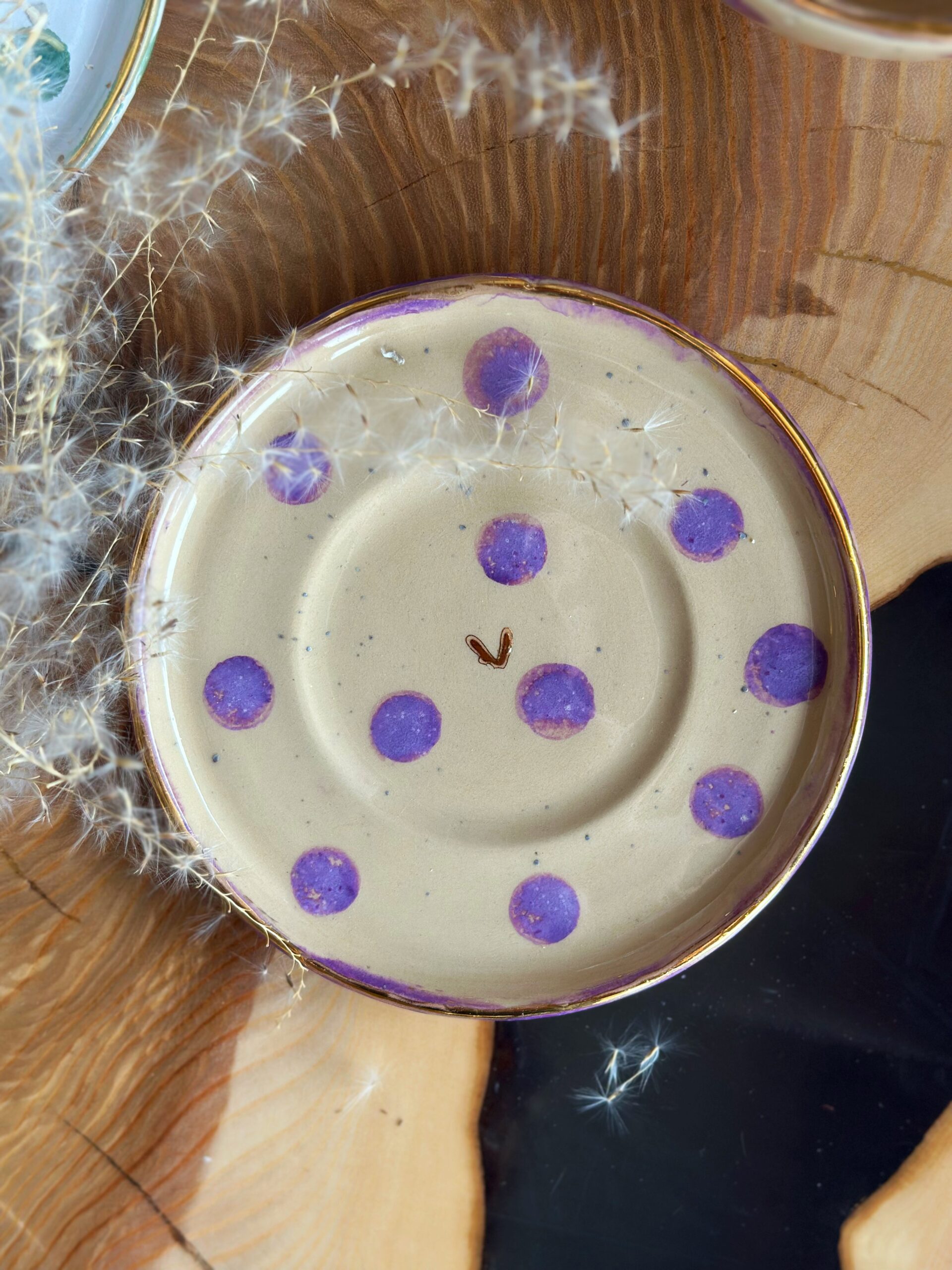 Filiżanka fioletowe groszki ZŁOTE SERCE - obrazek 2