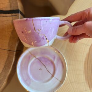 Filiżanka jagodowa ZŁOTE SERCE I LINIA 330 ml